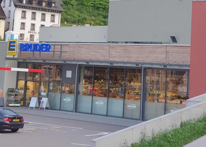 アパート Km トリベルク